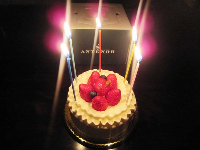 誕生日CAKE２.jpg